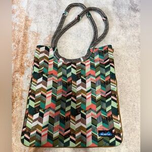 KAVU Barter Bag Chevron-Print Tote in Green, Coral & Cream